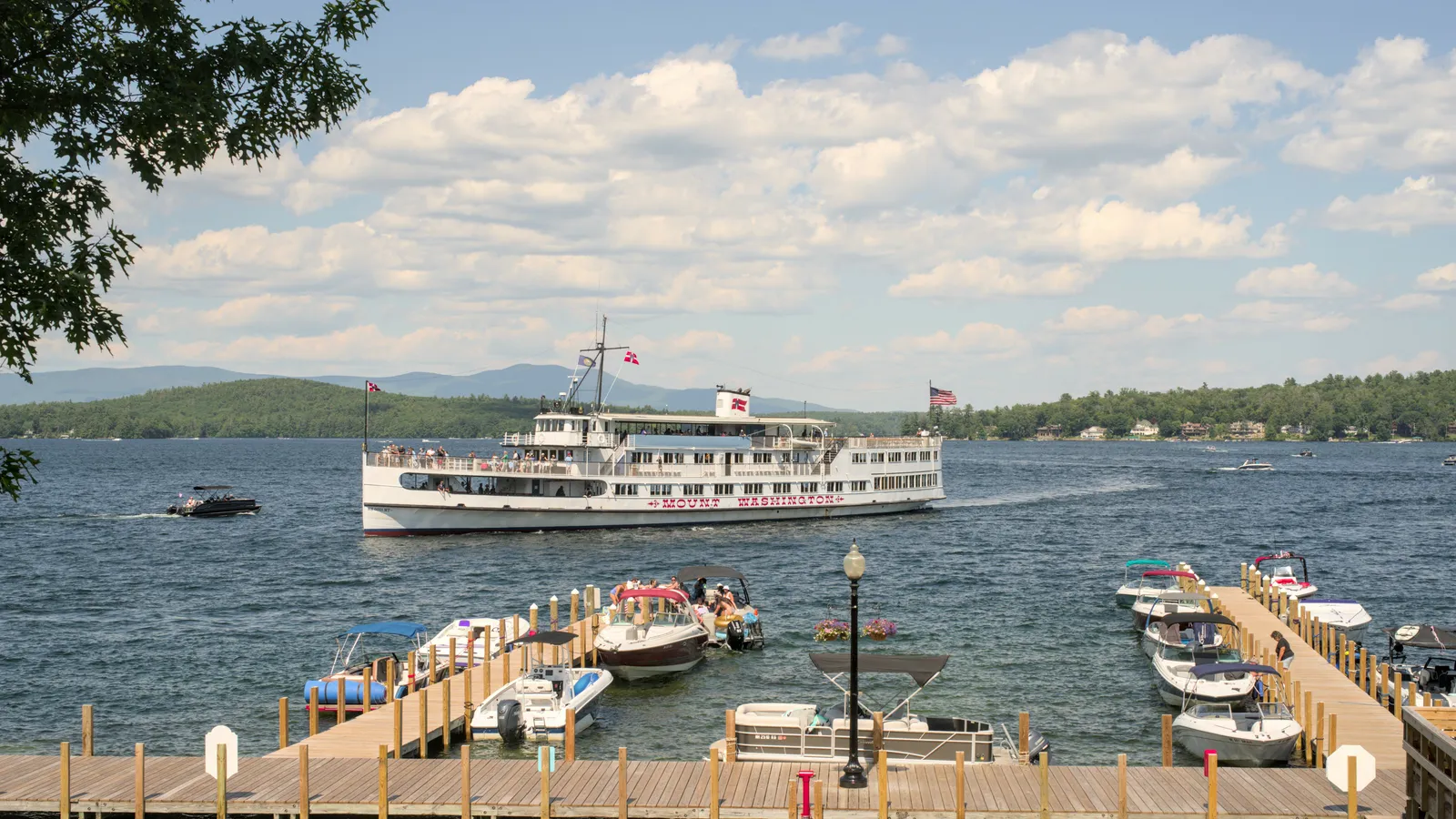 Weirs Beach, Laconia, NH: Beach, Boardwalk, Cruises & Real Estate